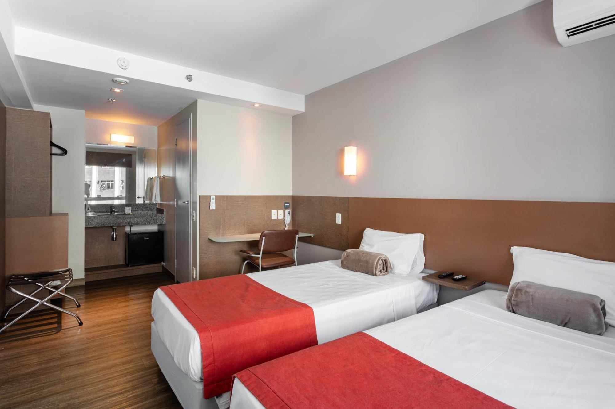 Go Inn Hotel Curitiba Extérieur photo